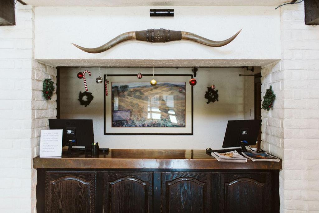 Channel Islands Inn Oxnard Exteriör bild